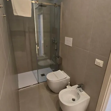 לינה וארוחת בוקר Marieclaire סלרנו