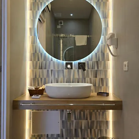 Marieclaire לינה וארוחת בוקר סלרנו