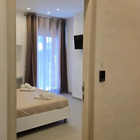 לינה וארוחת בוקר Marieclaire סלרנו